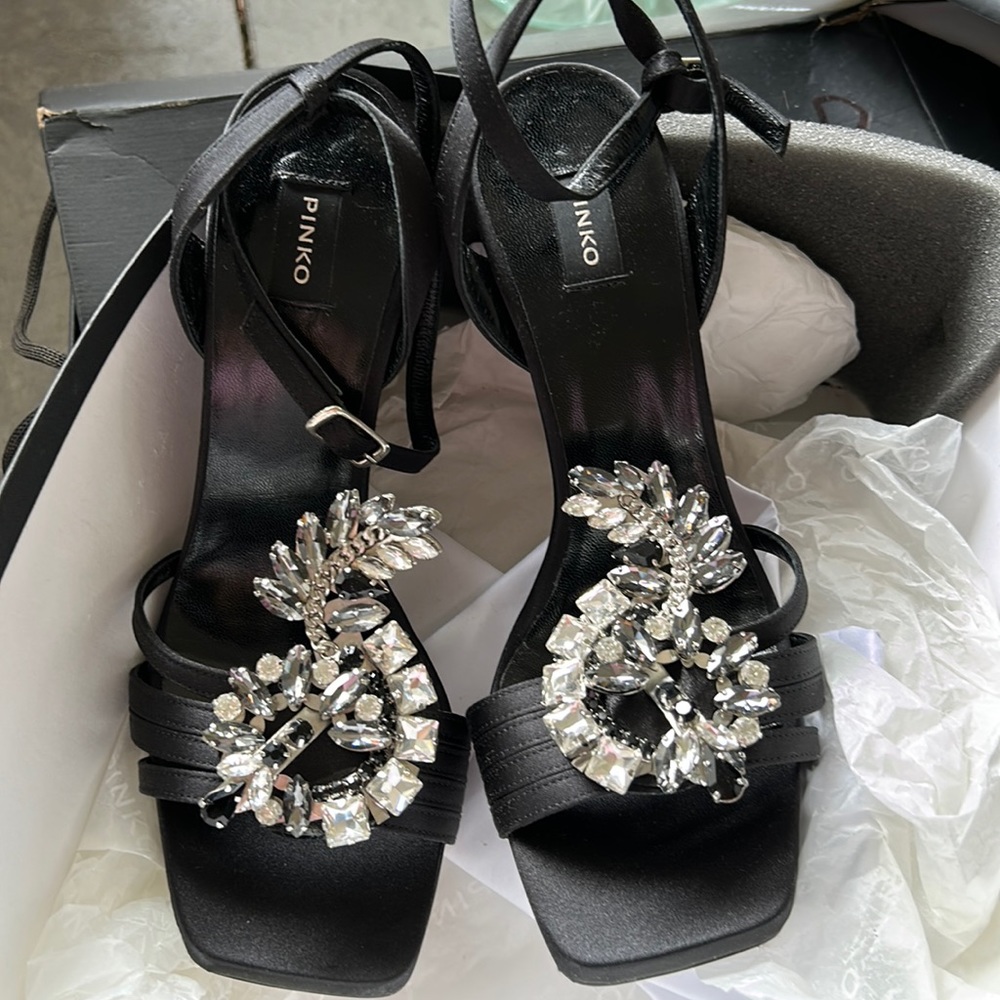 PINKO sooo nice crystal PAGANINI heels made in Italy